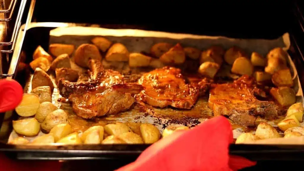 juicy oven-baked pork chops
